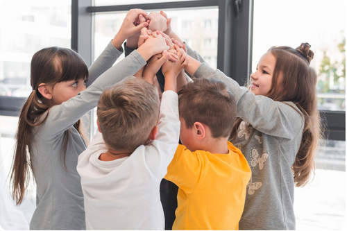 Titelbild zur Veranstaltung WIEDERERÖFFNUNG am Kindertag mit großem Kinderfest